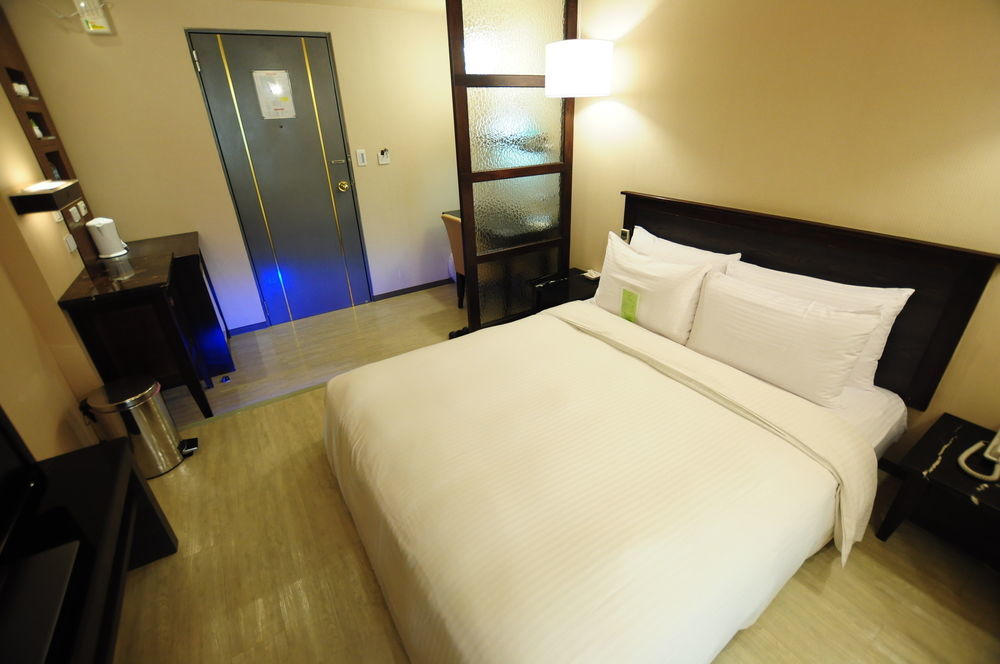كاوشيونغ Kindness Hotel Shinkuchan المظهر الخارجي الصورة